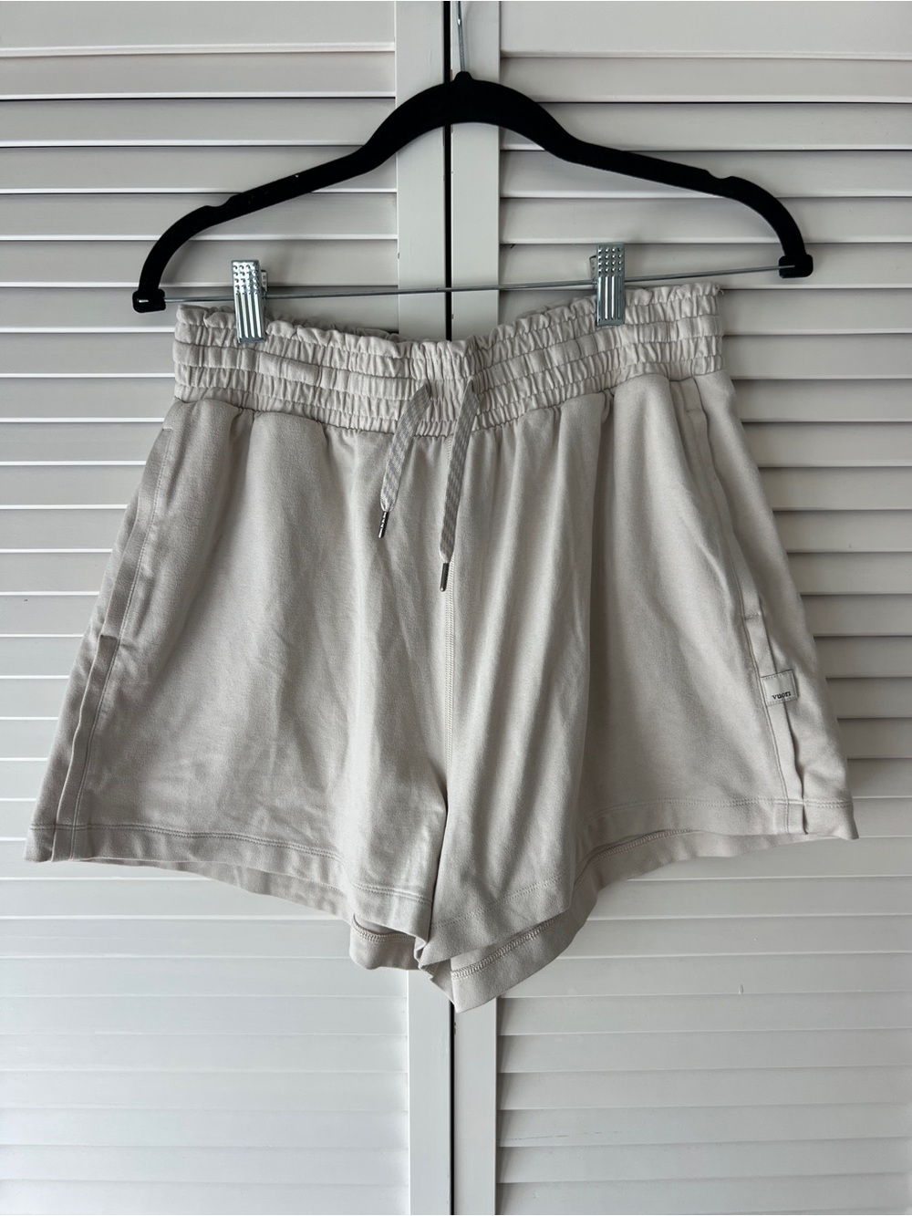 Casual Elastic Waist Cream Women's Shorts